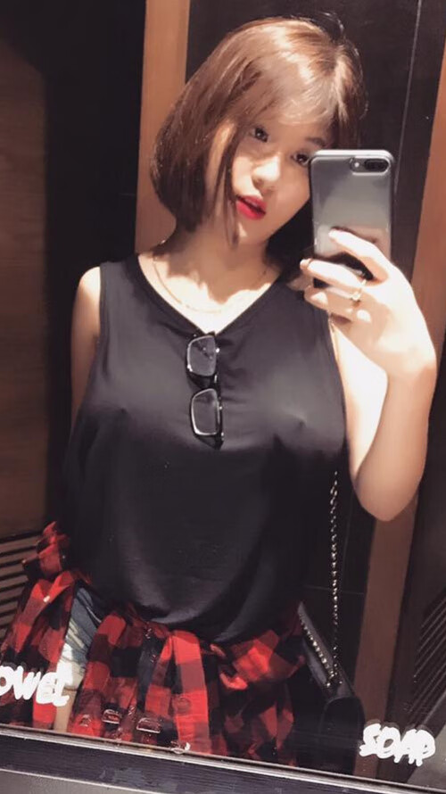 克罗地亚马术协会举办马匹护理培训班，提高骑手护理技能。