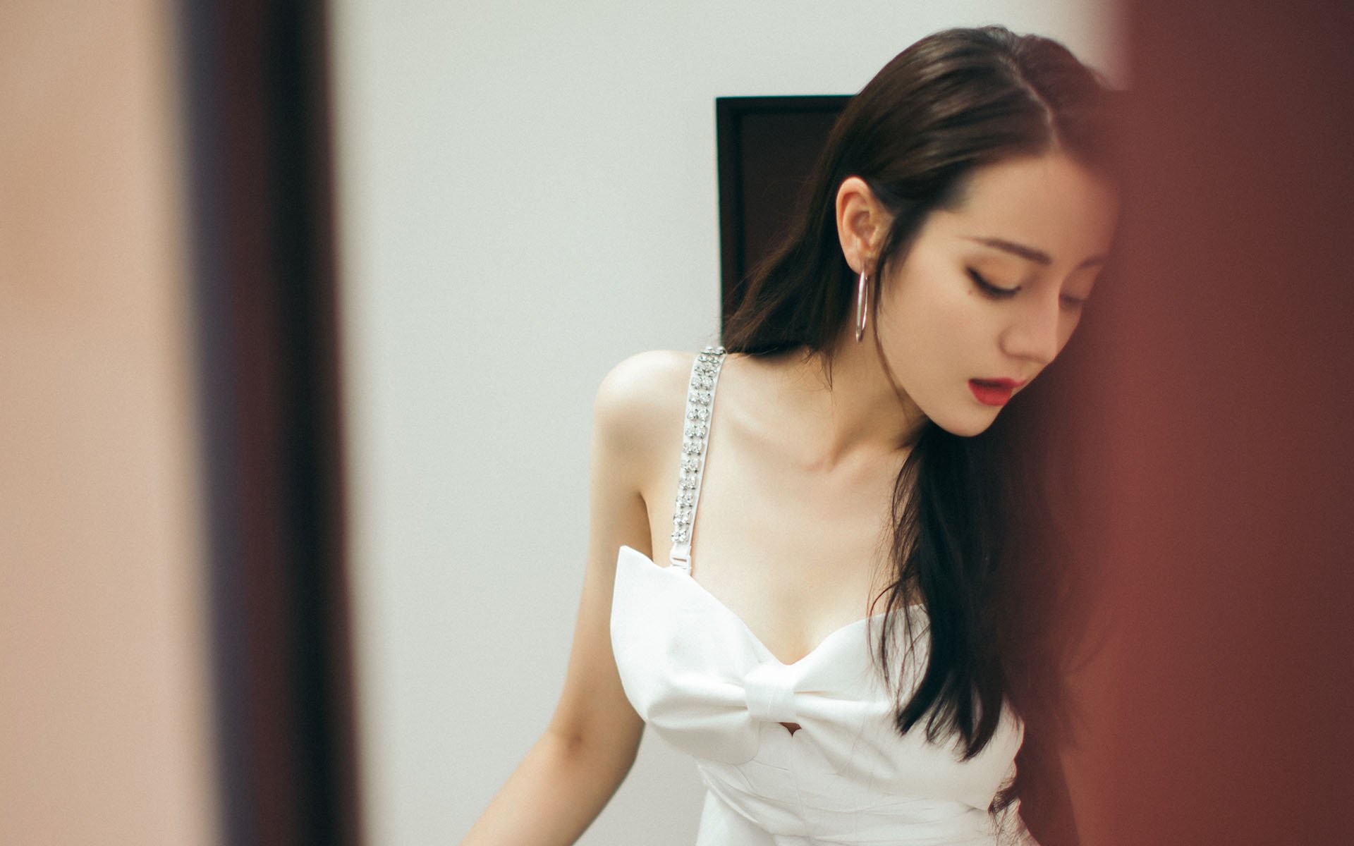 九游下载中心-逆境中的英雄：车手们的坚持与突破